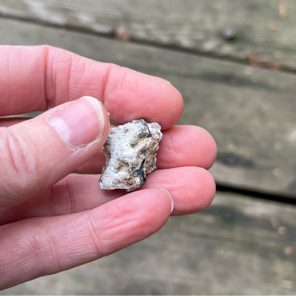 Sherry Topaz Crystals Cluster In Matrix - Picture 13 of 17